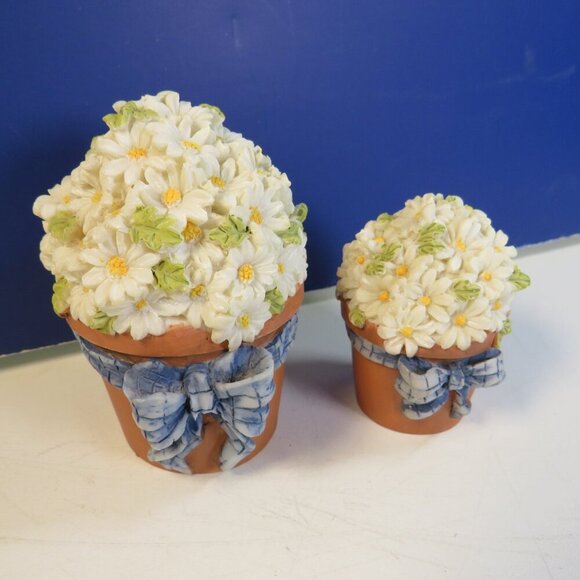 Cracker Barrel Daisy's in pot Floral (2) trinket dishes in two sizes NO CHIPS - Picture 1 of 10